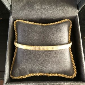 Gold plated unisex bracelet